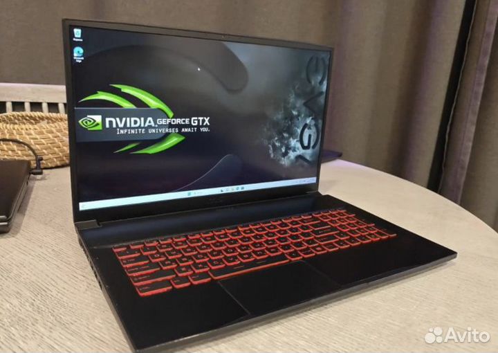 Игровой MSI 17,3