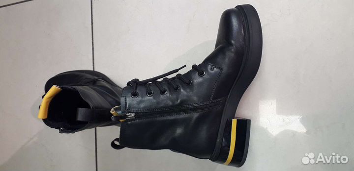 Ботинки демисезонные