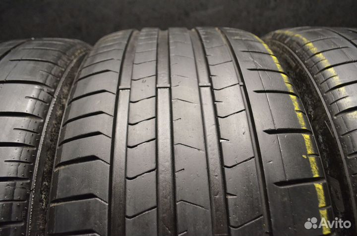 Pirelli P Zero PZ4 285/40 R22 и 325/35 R22 110Y