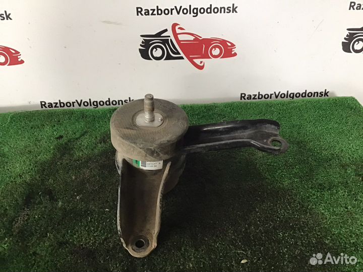 Подушка двигателя Kia Rio 4