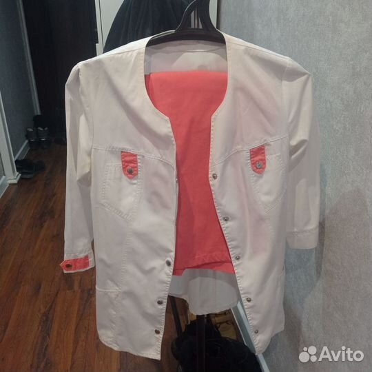 Медицинские костюмы 42,44