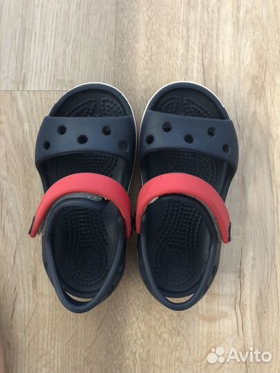 Сандалии Crocs c6