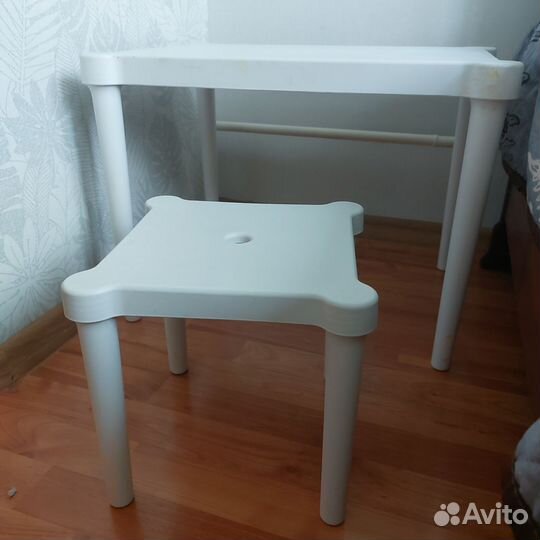Детский стол и стул Икеа