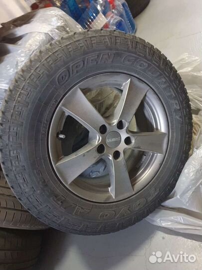 Toyo Open Country A/T Plus 235/70 R16 106T