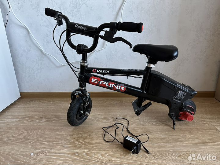 Электрический мини-байк Razor E-Punk, чёрный