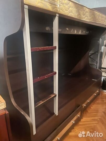 Детская двухярусная кровать с матрасом бу