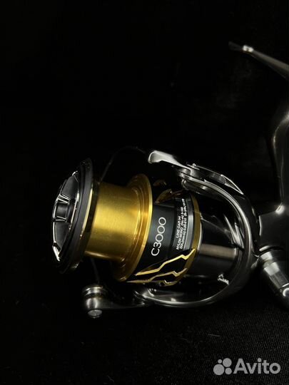 Shimano 20 Twin Power C3000