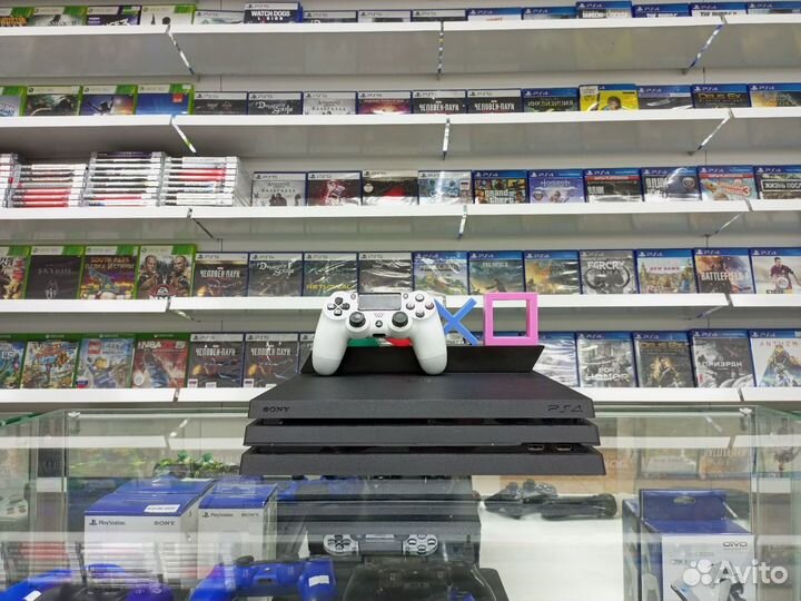 Sony PlayStation 4 Pro+Геймпад DualShock 4