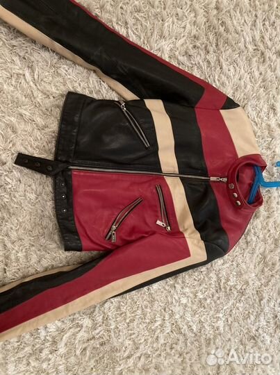 Кожаная куртка