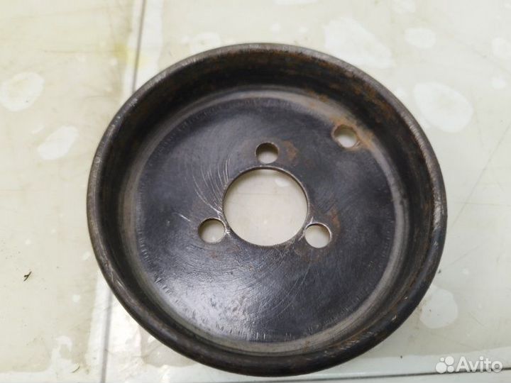 Шкив водяного насоса (помпы) Seat Toledo 1L2 ADZ