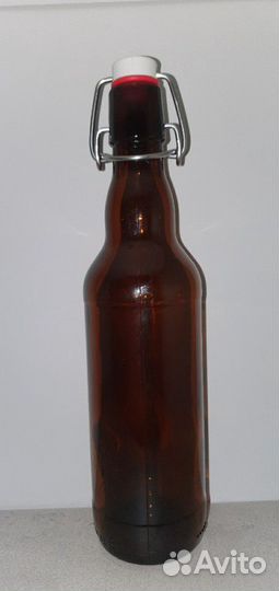 Бутылка с бугельной крышкой