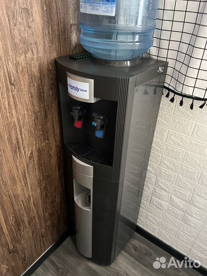 Кулер для воды