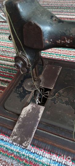 Швейная машинка Singer