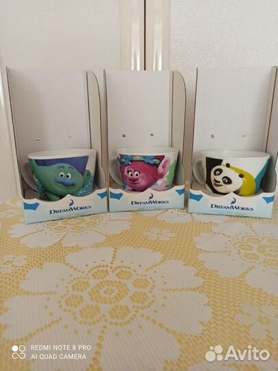 Кружка с игрушкой магнит