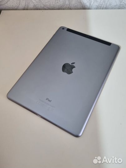 iPad 5 2017 128GB LTE