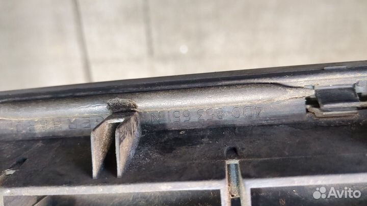 Решетка радиатора Audi A8 (D2), 2001