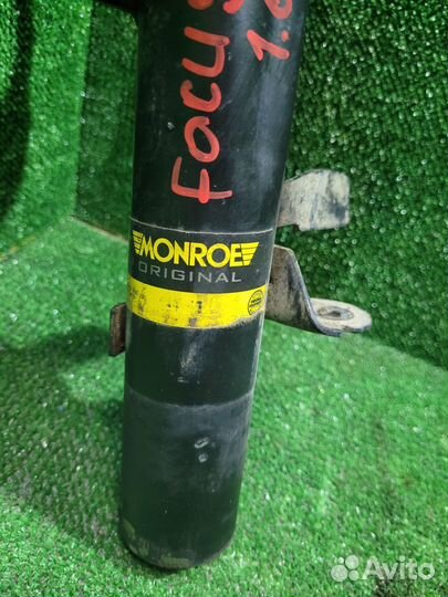 Стойка Ford Focus 3 2013 1.6, передняя правая