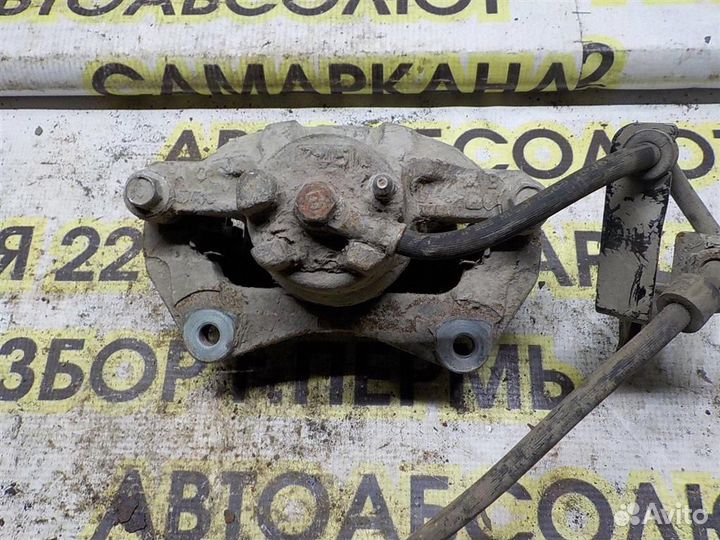 Суппорт передний правый Mitsubishi Lancer 10 (CY)