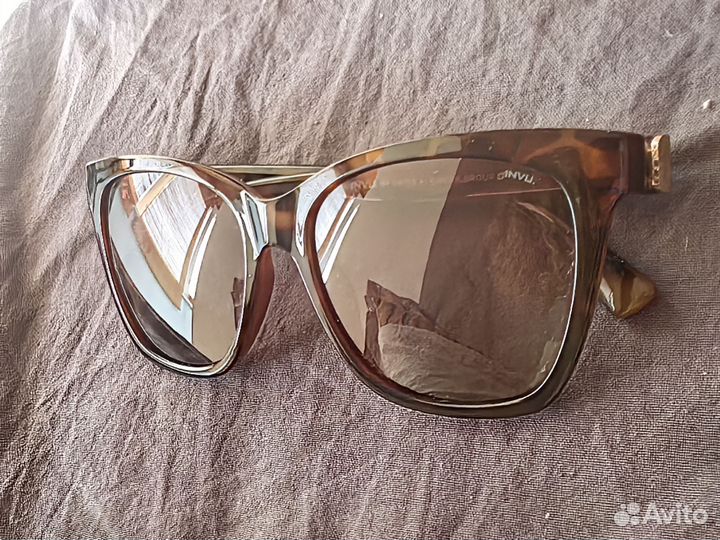 Солнцезащитные очки