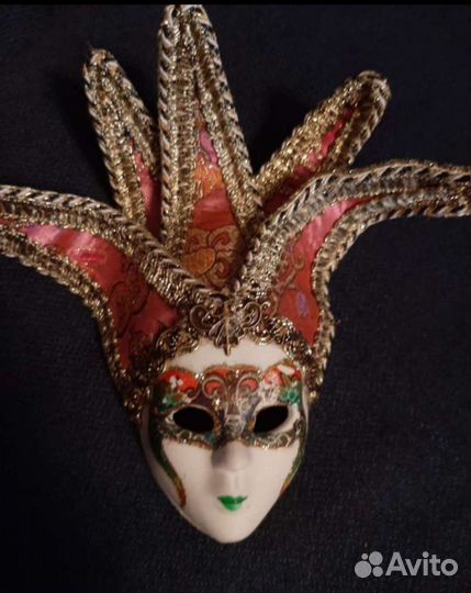 Венцианские маски 4 вида, сувенирные (не большие)