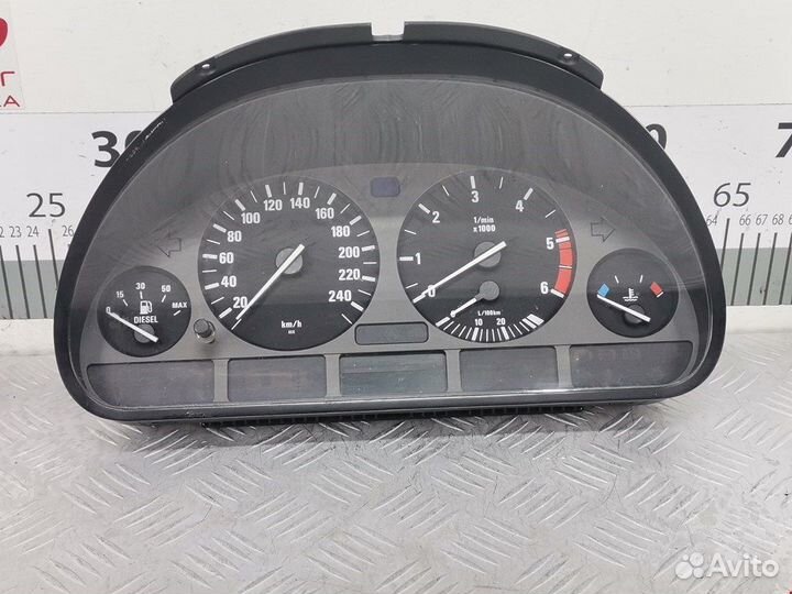 Панель для BMW 5-Series (E39)