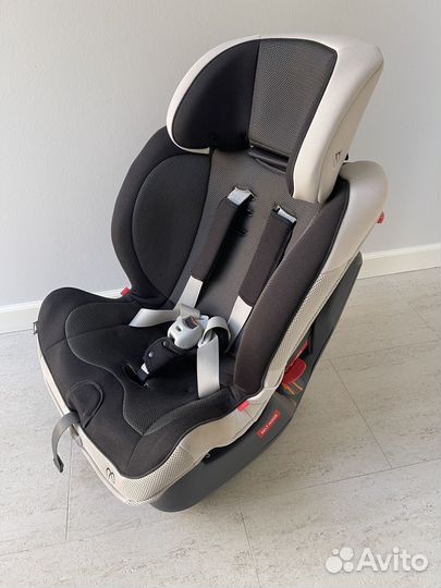 Детское автокресло Carmate Swing moon Premium