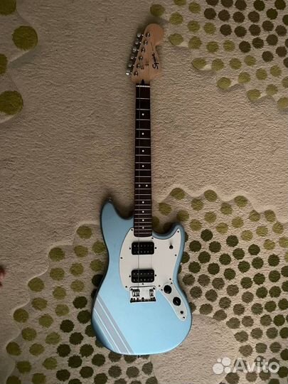 Электро гитара fender squier LTD ED bullet mustang