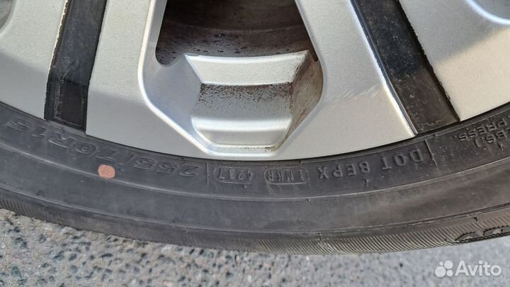 R15 Nexen Roadian HTX RH5 255/70, PCD 5x115 DIA 16