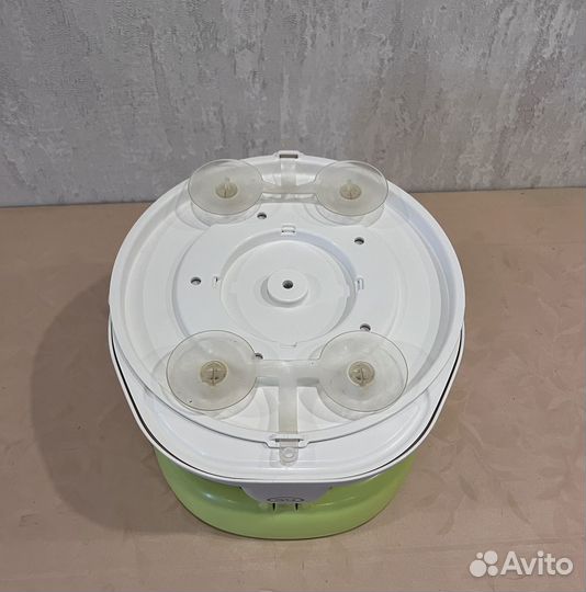 Сиденье для ванны Happy Baby Favorite на присосках