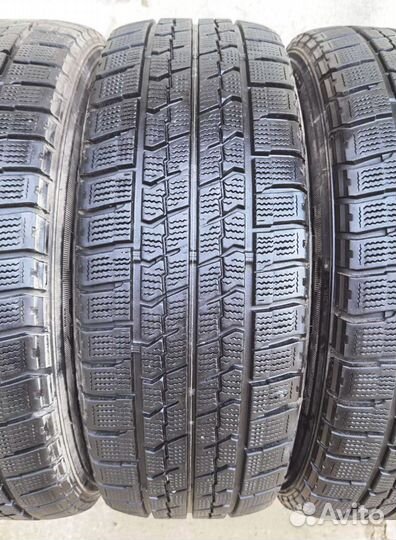 Goodyear Ice Navi Zea II 225/60 R17 98H
