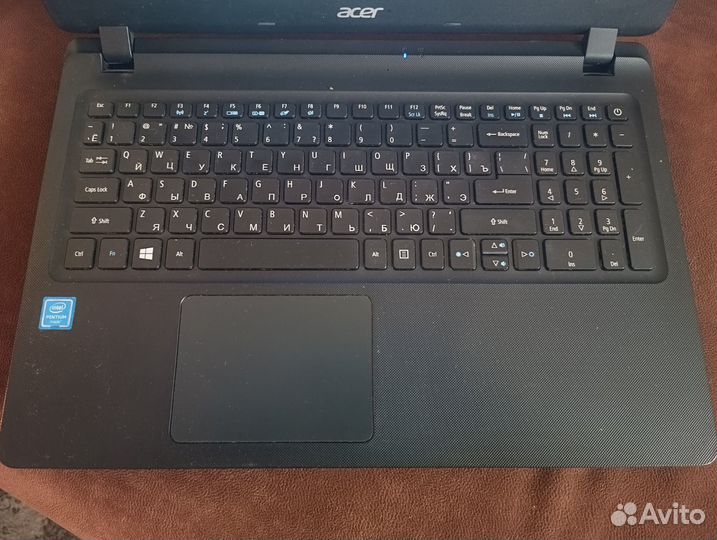 Ноутбук Acer Aspire E5-573G-31V3