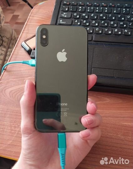 iPhone X, 256 ГБ