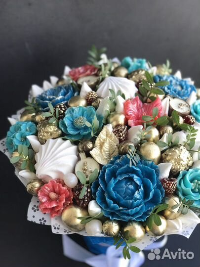 Съедобный букет из конфет шоколада цветов