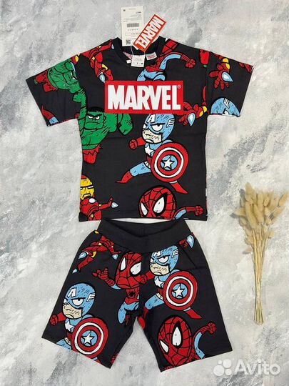 Костюм на мальчика Zara