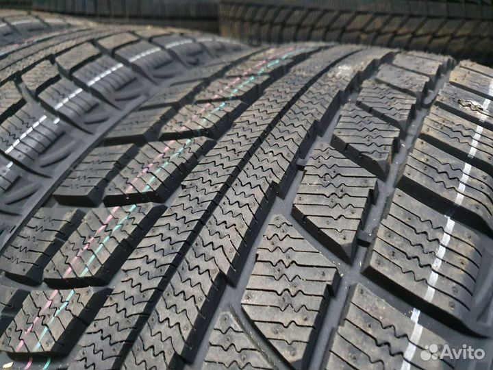 Triangle TR777 225/65 R17 100H