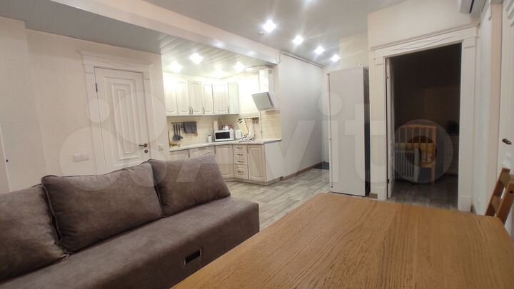 2-к. квартира, 47 м², 1/6 эт.