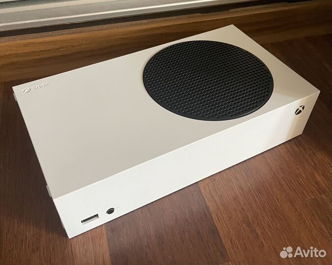 Xbox Series S, Топ игры, 2 джойстика