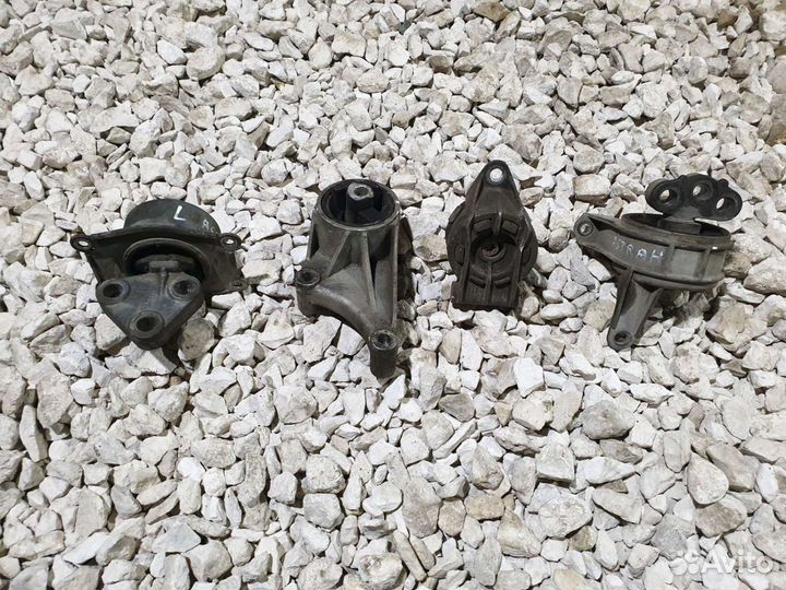 Опора Opel Astra H