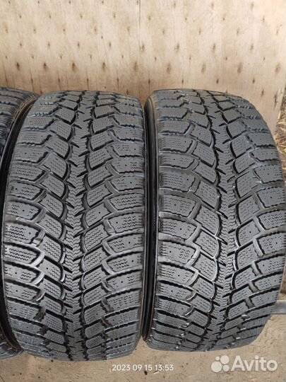 Kumho I'Zen Wis KW19 235/50 R18 101T