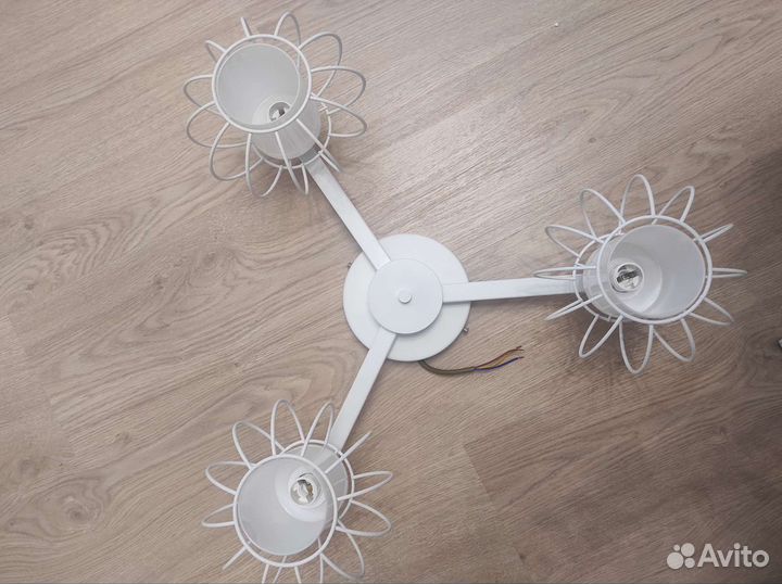 Люстра MD3378/3B белый матовый 3х60W E14 LWS18