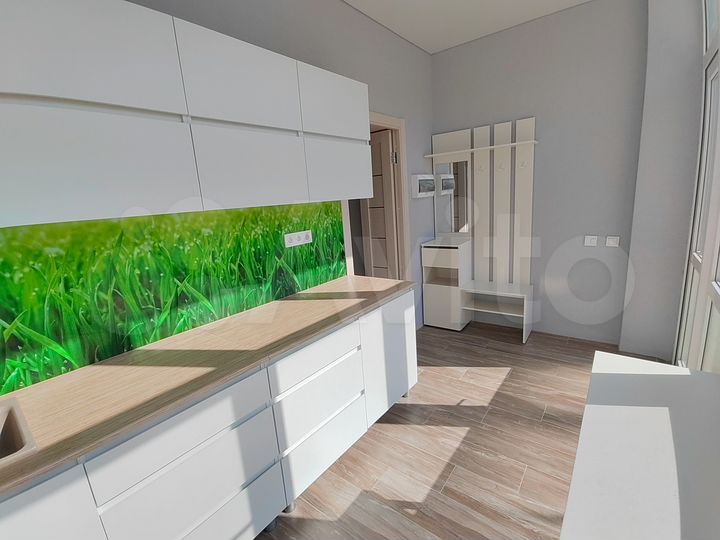 1-к. апартаменты, 28 м², 1/3 эт.