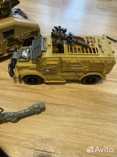 Коллекция военных машин и солдатиков chap mei