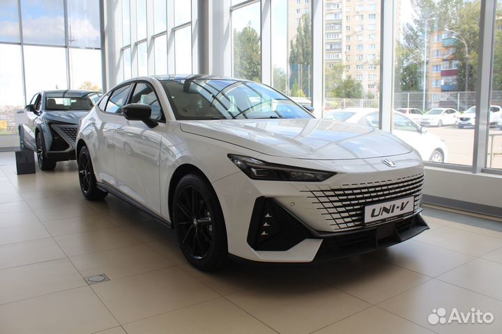 Changan UNI-V 1.5 AMT, 2023