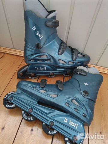 Роликовые коньки