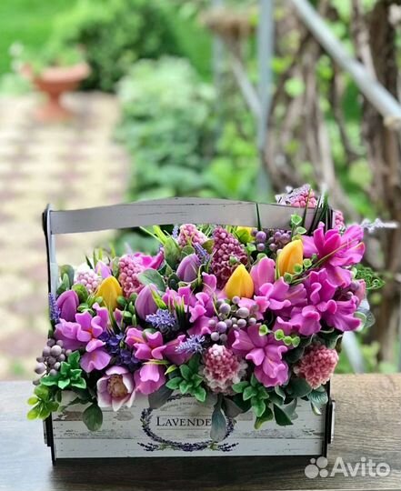 Весенние букеты из мыла