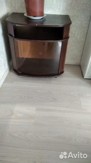 Тумба под телевизор