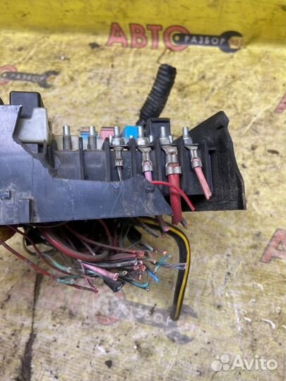 Блок предохранителей Mazda Mazda3 BK LF17 2006