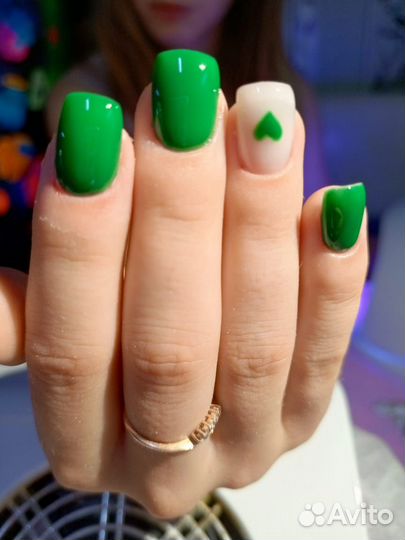 Маникюр на дому