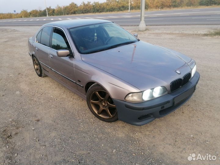 BMW 5 серия 2.8 МТ, 1998, 10 000 км