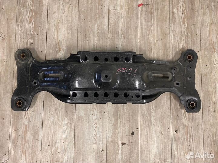 Подрамник задний Toyota Camry XV30